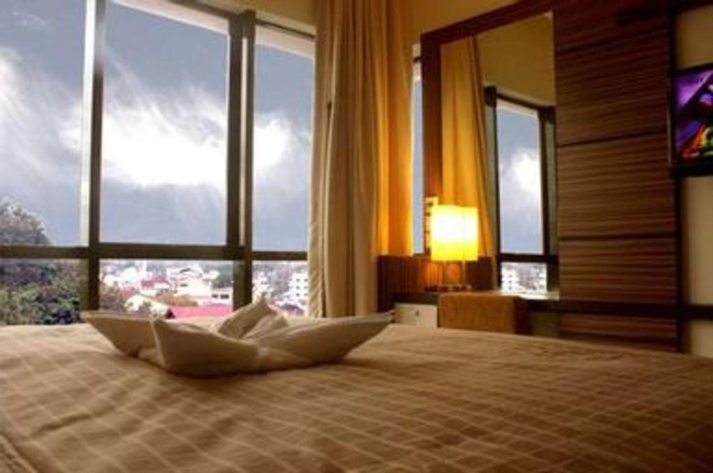 Travello Hotel Manado Exteriér fotografie