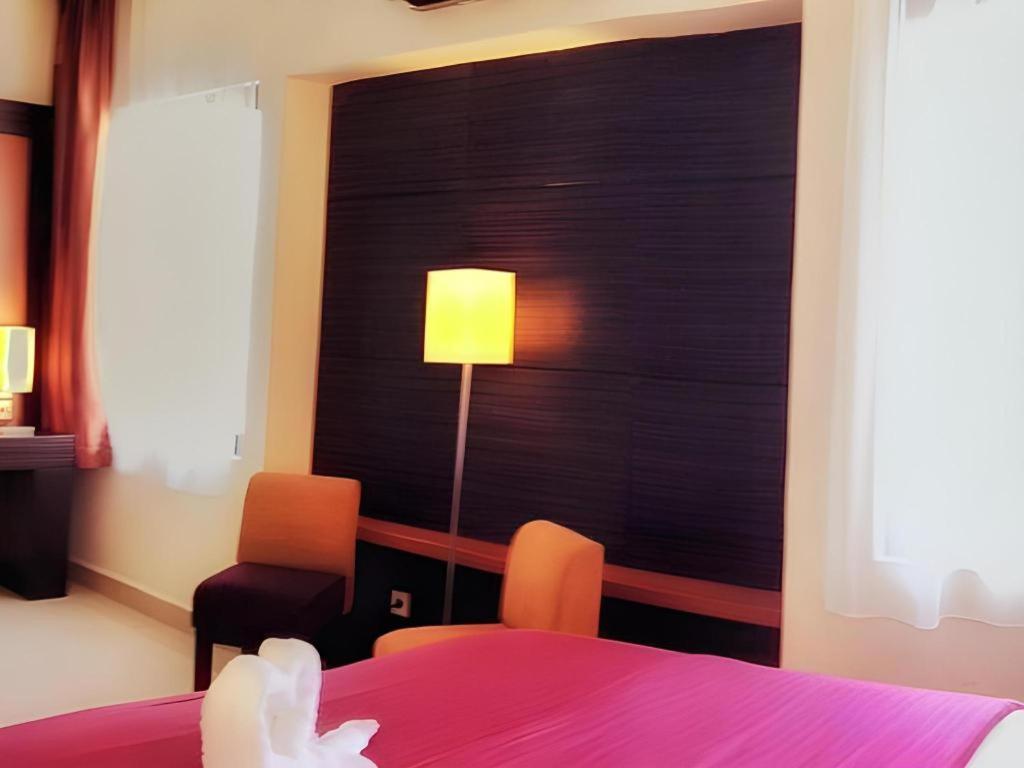 Travello Hotel Manado Exteriér fotografie