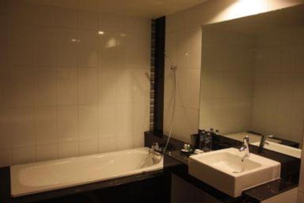 Travello Hotel Manado Exteriér fotografie