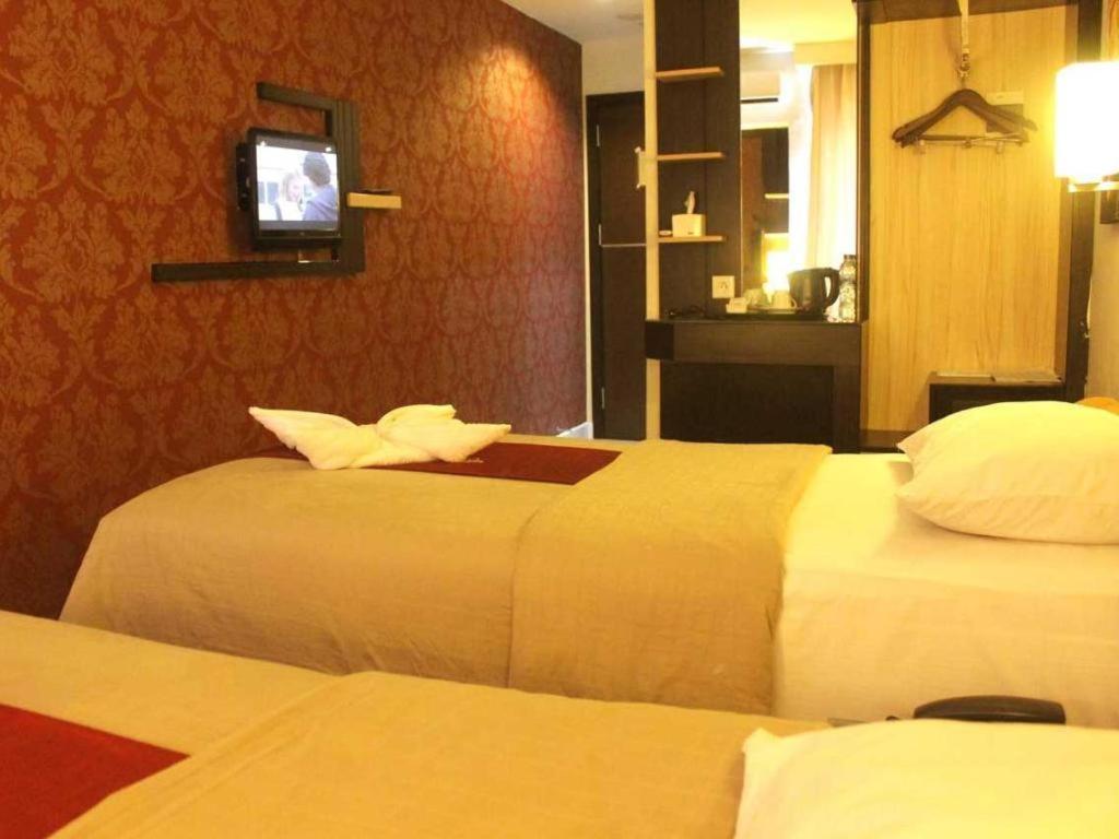 Travello Hotel Manado Exteriér fotografie